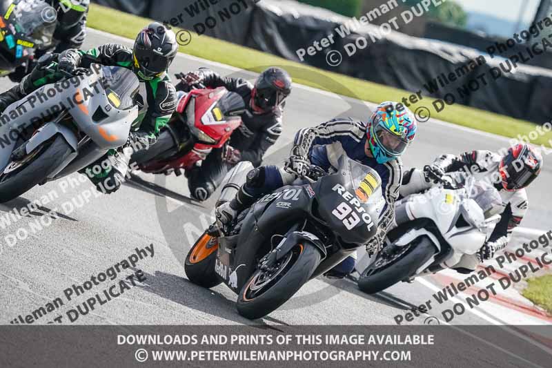 donington no limits trackday;donington park photographs;donington trackday photographs;no limits trackdays;peter wileman photography;trackday digital images;trackday photos